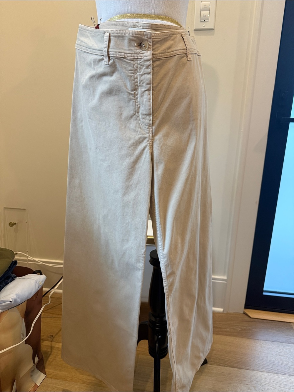 Nili Lotan Cream Wide-Leg Chinos
